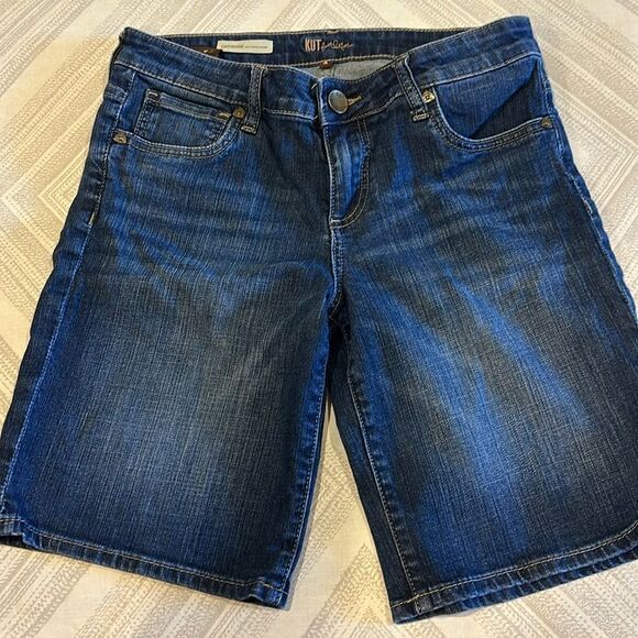 Kut from the Kloth Women’s Catherine Blue Denim Boyfriend Short - Size 4 - Picture 1 of 7